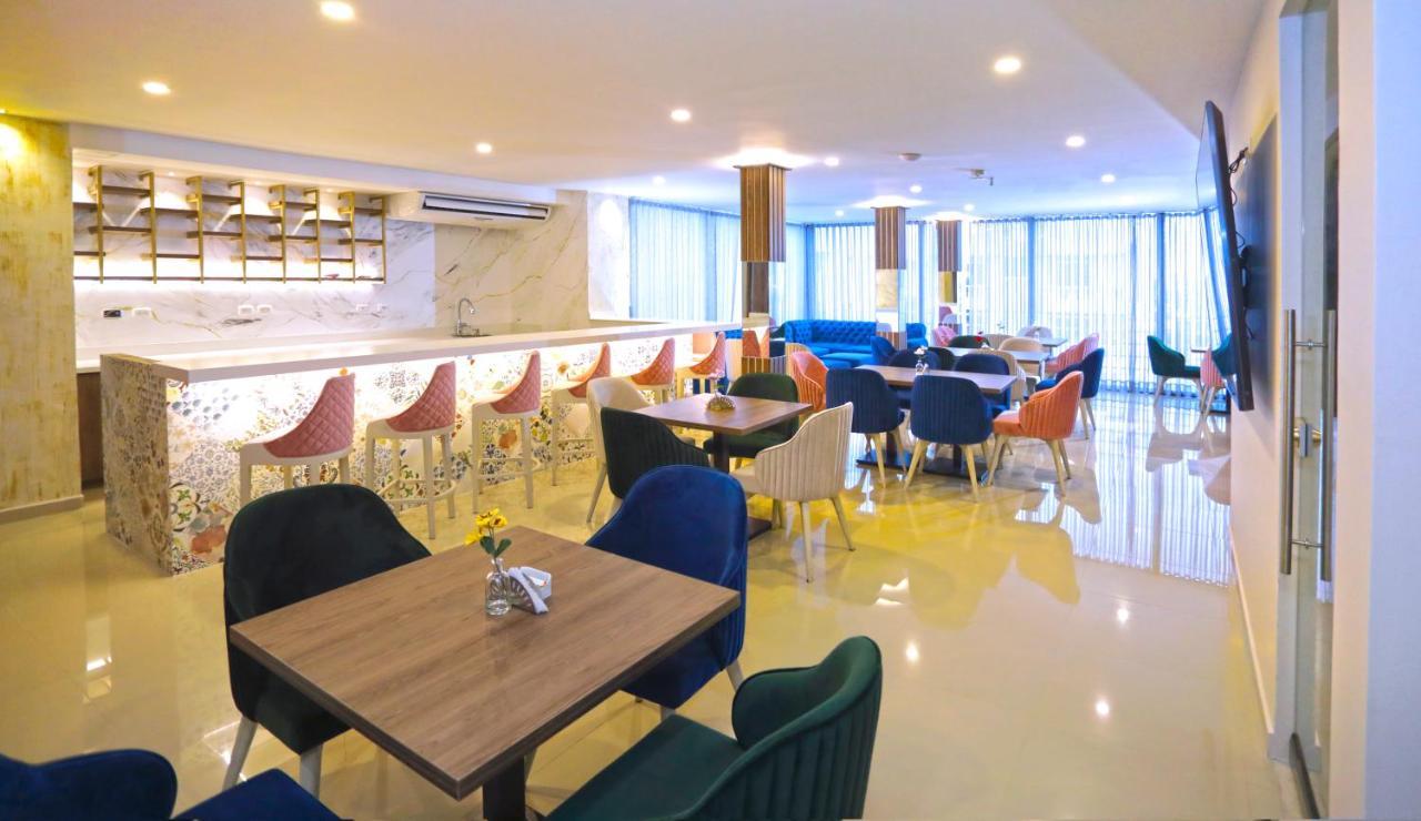 Edificio Casa Tabor Bed & Breakfast Barranquilla  Exterior photo